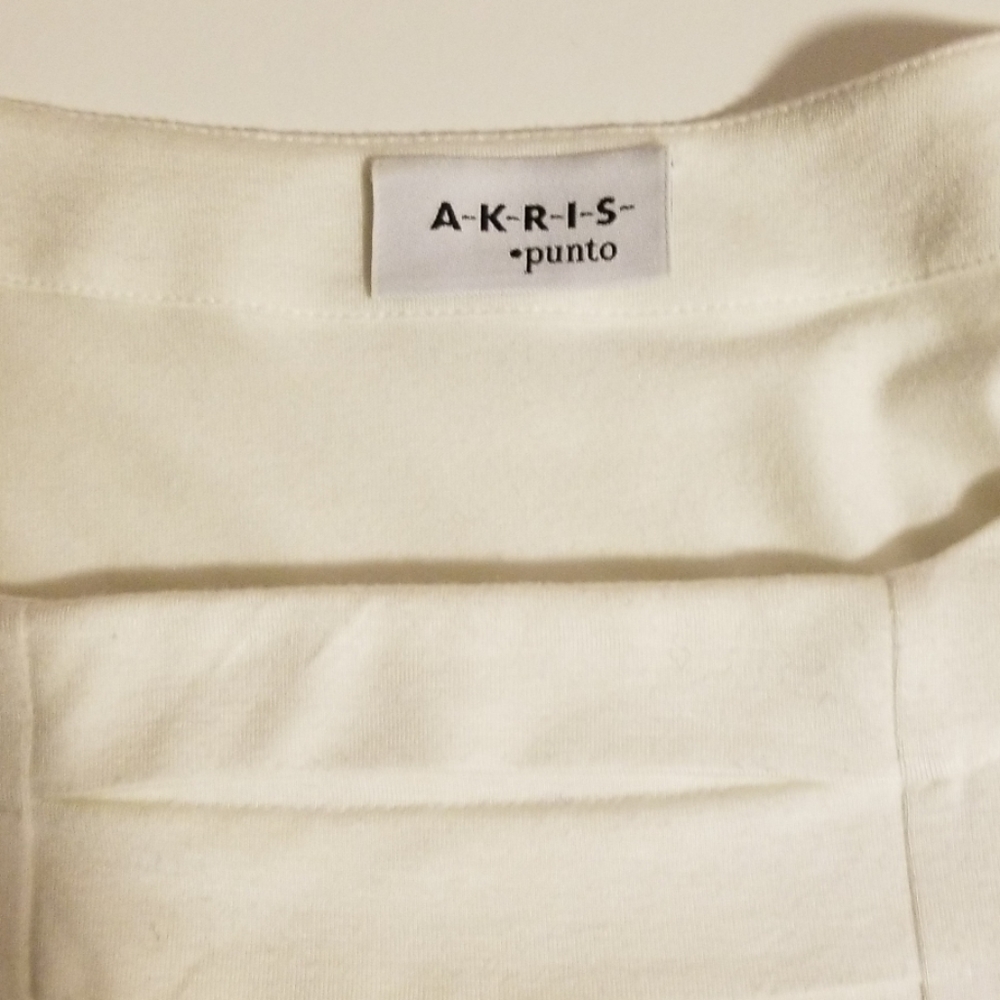 Top - Picture 6 of 8